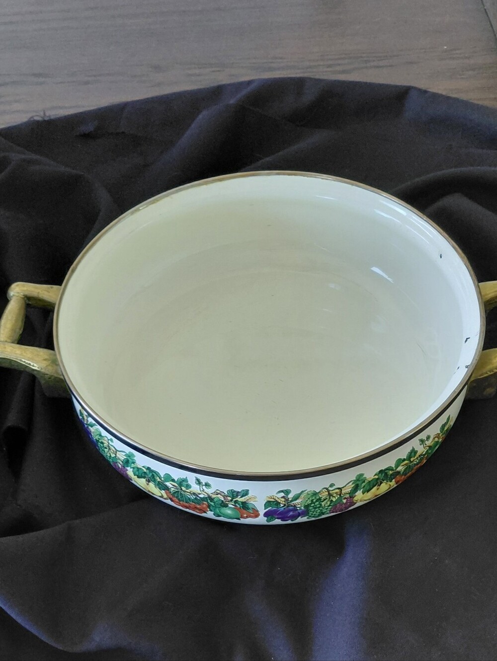Tabletops Unlimited Pan with Colorful Fruit Border and Gold Handles